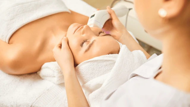 bai-viet/so-sanh-ultherapy-va-thermage-lua-chon-nao-tot-hon-cho-suc-khoe-va-sac-dep-cua-ban.html