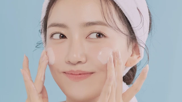 bai-viet/sua-rua-mat-eucerin-review-hieu-qua-su-dung-tren-da-61610.html