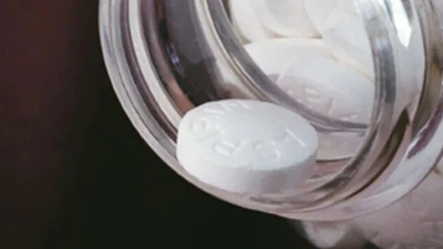 bai-viet/tac-dung-phu-cua-thuoc-aspirin-100mg-ma-ban-nen-chu-y.html