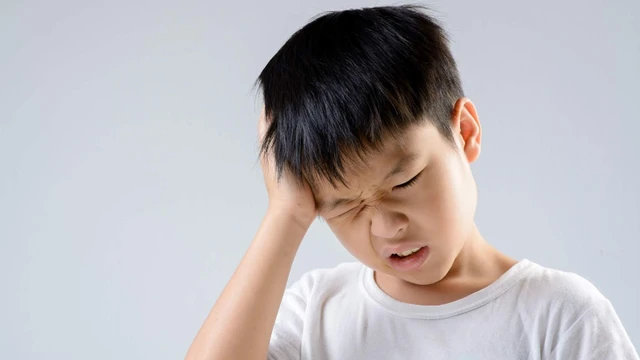 bai-viet/tac-voi-nhi-nguyen-nhan-gay-ra-tinh-trang-u-tai-keo-dai.html