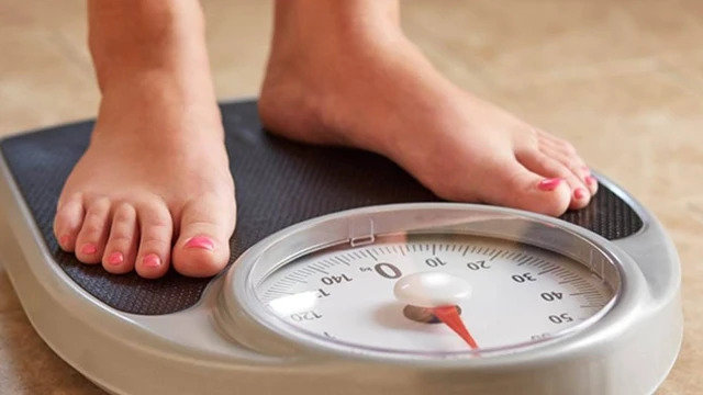 bai-viet/tai-sao-thuc-khuya-lai-tang-can-50587.html