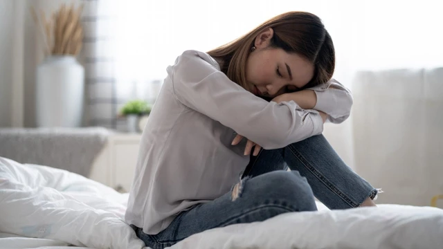 bai-viet/tai-sao-uong-ruou-mat-ngu-lam-cach-nao-de-cai-thien.html