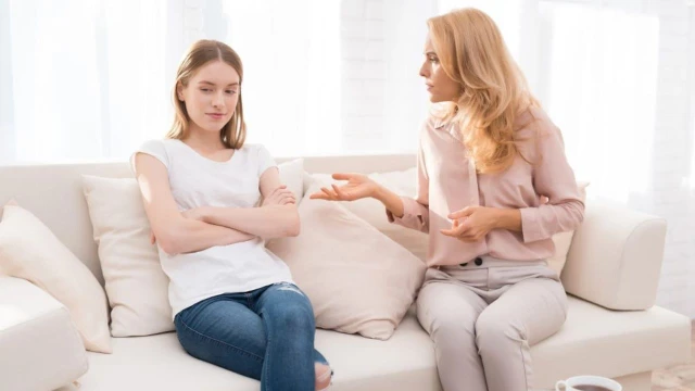 bai-viet/tam-ly-tuoi-day-thi-nhung-thay-doi-cua-con-cha-me-can-luu-y.html