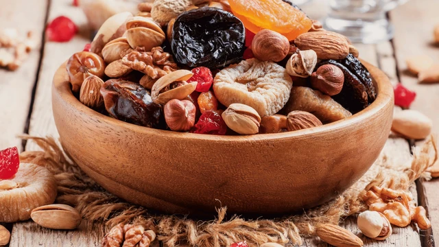 bai-viet/tang-cuong-vitamin-b12-bang-5-loai-trai-cay-kho-nay.html