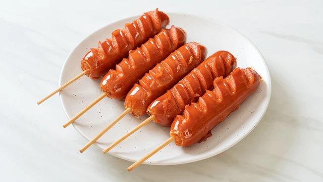 bai-viet/tap-gym-an-xuc-xich-duoc-khong-loi-ich-va-tac-hai-can-biet.html