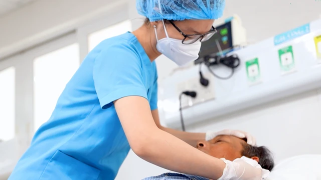 bai-viet/thang-diem-glasgow-la-gi-co-y-nghia-nhu-the-nao-trong-y-khoa-68961.html