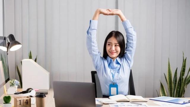 bai-viet/cach-the-duc-cho-dan-van-phong-tien-loi-va-hieu-qua.html