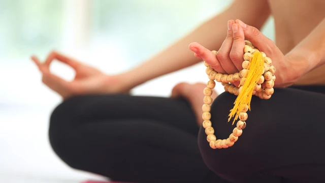 bai-viet/thien-mantra-la-gi-cong-dung-va-nhung-cau-mantra-hieu-qua.html