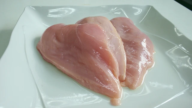 bai-viet/thit-ga-de-trong-tu-dong-6-thang-con-an-duoc-khong.html
