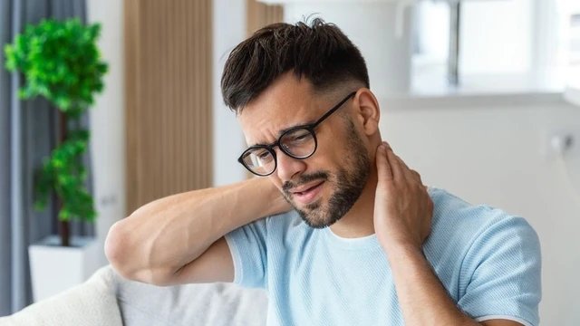 bai-viet/thoai-hoa-tuy-co-co-che-gay-benh-trieu-chung-chan-doan-va-dieu-tri.html