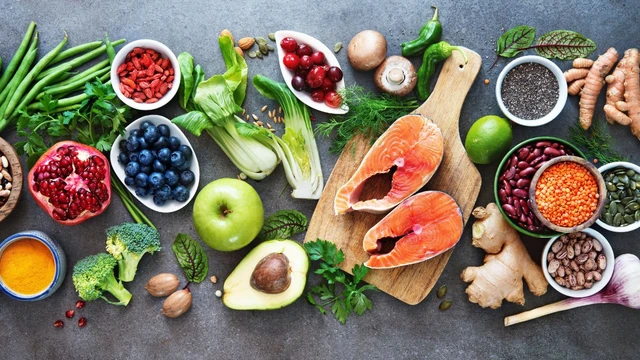 bai-viet/10-nhom-thuc-pham-lam-giam-kich-thuoc-u-nang-buong-trung.html