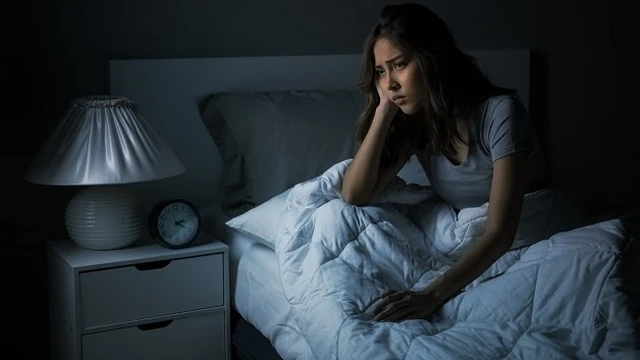 bai-viet/thuc-trang-1-dem-co-sao-khong-nhung-ai-de-bi-mat-ngu-ca-dem.html