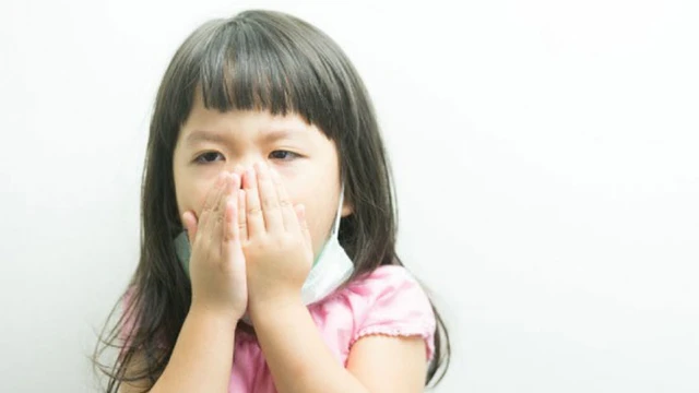 bai-viet/thuoc-xit-hong-betadine-co-nuot-duoc-khong-cach-xu-ly-khi-nuot-betadine-60699.html