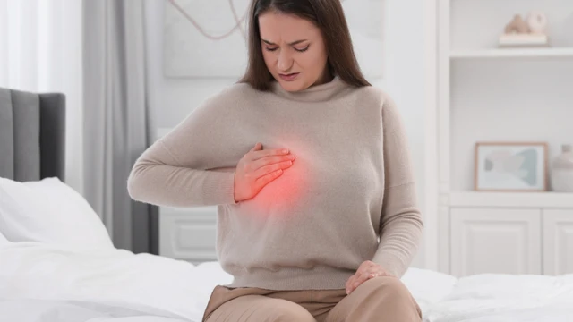 bai-viet/tiet-dich-num-vu-la-gi-canh-bao-nguyen-nhan-va-cach-xu-ly-som.html