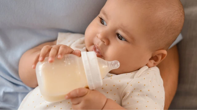 bai-viet/tieu-chi-chon-sua-cho-tre-kem-hap-thu-la-gi-goi-y-cac-loai-sua-phu-hop.html