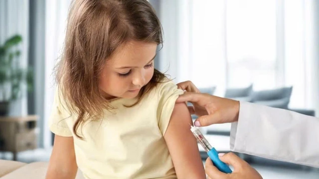 bai-viet/tim-hieu-ve-do-tuoi-tiem-vac-xin-acyw-menquadfi.html