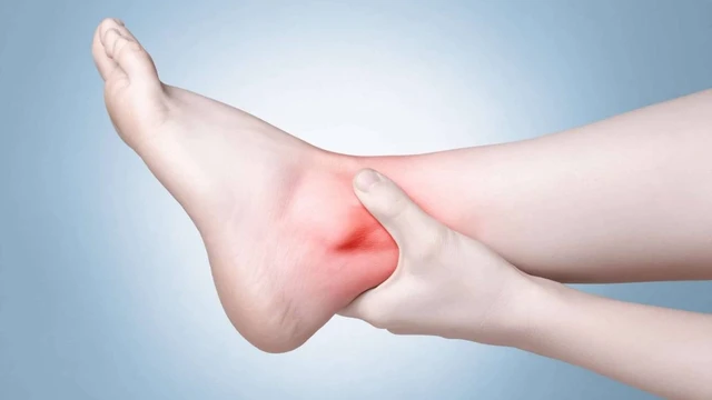 bai-viet/tinh-trang-tray-xuoc-da-can-lam-gi-de-vet-thuong-mau-lanh-57879.html