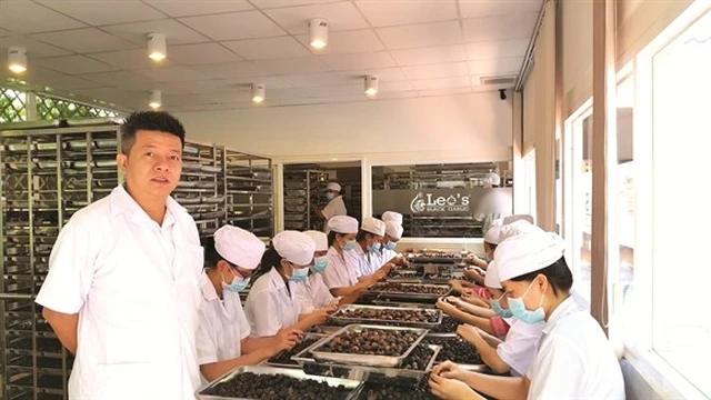 bai-viet/toi-den-leos-tu-tin-vuot-rao-ra-nuoc-ngoai-8595.html