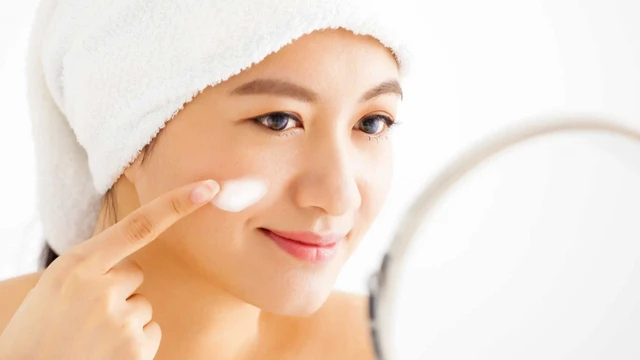 bai-viet/tong-hop-nhung-loai-kem-tri-mun-hieu-qua.html