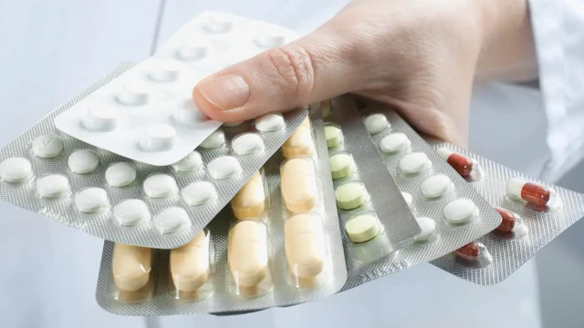 bai-viet/cac-loai-thuoc-dieu-tri-dau-mua-khi-dang-duoc-can-nhac-su-dung.html