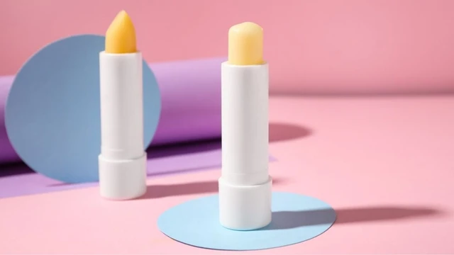 bai-viet/top-7-loai-son-duong-khong-chi-ban-chay-nhat-hien-nay-59387.html