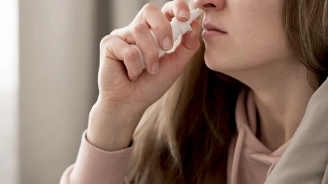 bai-viet/top-8-loai-thuoc-nho-mui-tri-viem-xoang-hieu-qua-duoc-nhieu-nguoi-su-dung.html