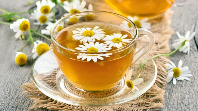 bai-viet/tra-hoa-cuc-sau-bua-toi-vi-sao-phu-hop-voi-nguoi-kho-ngu.html