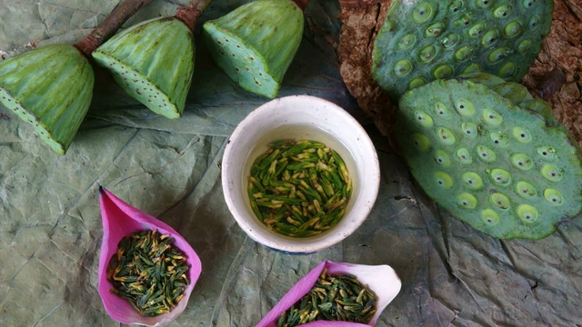 bai-viet/tra-tam-sen-co-tac-dung-gi-8-loi-ich-bat-ngo-cho-suc-khoe.html