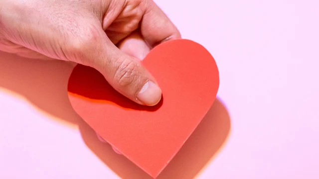 bai-viet/trai-tim-nam-ben-phai-la-gi-nhung-dieu-can-biet-ve-tinh-trang-nay.html