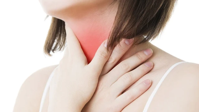 bai-viet/nghen-o-co-la-cam-giac-nhu-the-nao-nguyen-nhan-do-dau.html