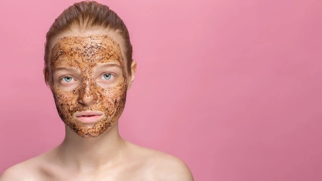 Trẻ 13 tuổi có nên tẩy tế bào chết​ không? Những lưu ý khi tẩy tế bào chết cho trẻ 13 tuổi?