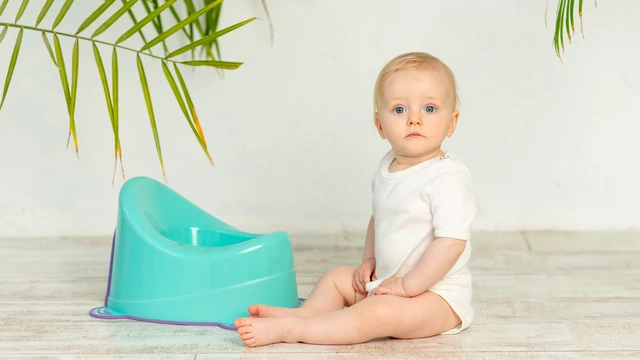 bai-viet/tre-bi-bi-tieu-phai-lam-sao-61946.html