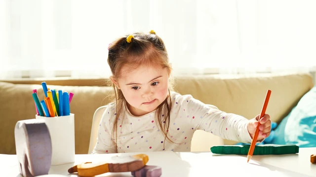 bai-viet/tre-hoc-kem-tap-trung-nguyen-nhan-do-dau-lam-the-nao-de-cai-thien.html