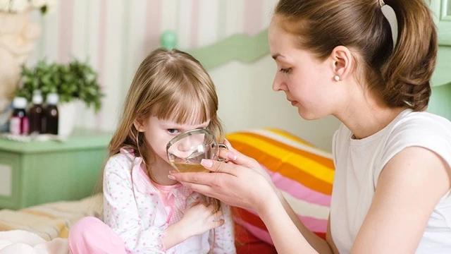 bai-viet/tre-uong-hong-sam-co-bi-day-thi-som-khong.html