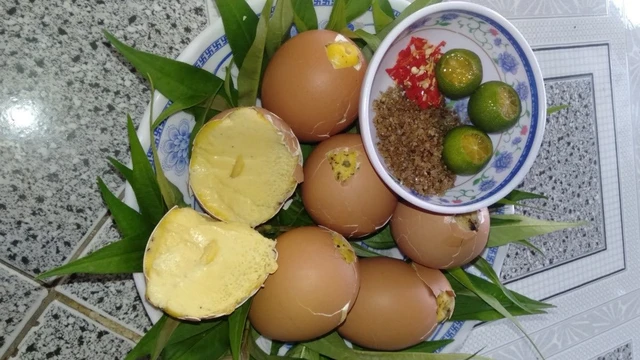 bai-viet/trung-ga-nuong-bao-nhieu-calo-co-gay-tang-can-hay-khong.html
