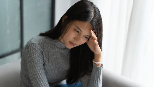 bai-viet/tu-thao-tung-tam-ly-co-bieu-hien-nhu-the-nao-cac-bien-phap-khac-phuc-tinh-trang-nay.html