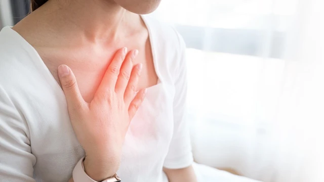 bai-viet/tuc-nguc-kho-tho-nuot-nghen-nguyen-nhan-va-cach-dieu-tri.html