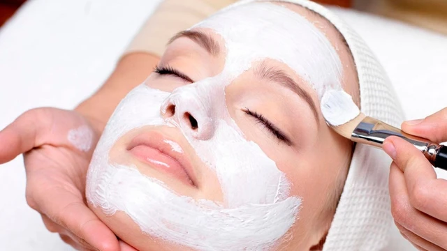 bai-viet/u-trang-da-mat-co-tot-khong-nhung-sai-lam-khi-su-dung-50390.html