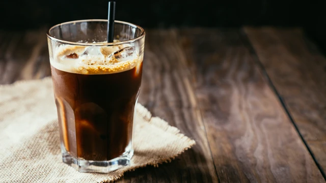 bai-viet/uong-cafe-co-tang-can-khong-va-nhung-yeu-to-anh-huong-den-can-nang.html