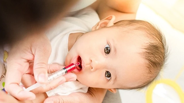 bai-viet/vac-xin-rota-nen-uong-khi-nao-uong-rota-muon-co-sao-khong.html