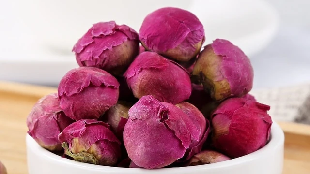 bai-viet/uong-tra-hoa-mau-don-co-loi-ich-gi-voi-suc-khoe.html