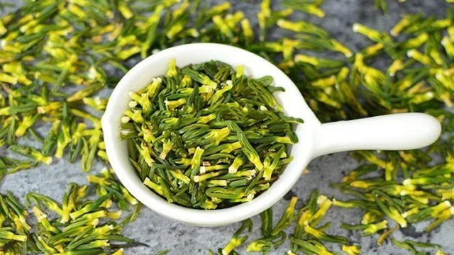 bai-viet/giai-dap-thac-mac-uong-tra-tam-sen-moi-ngay-co-tot-khong.html