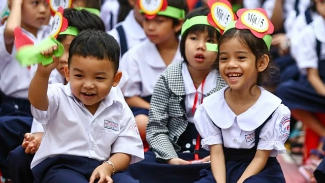 bai-viet/van-hoa-hoc-duong-va-su-phat-trien-nhan-cach-tri-thuc-cua-tre.html