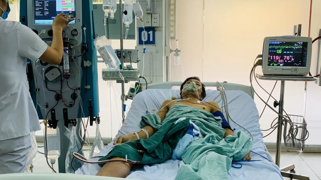 bai-viet/benh-nhan-loc-mau-de-bi-nhiem-khuan-huyet-vi-sao-thong-tin-ve-nhiem-trung-mau.html