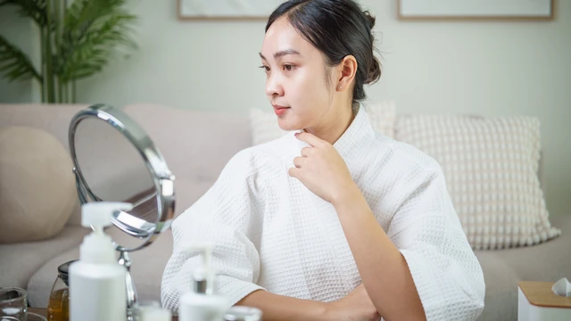Vì sao không nên dưỡng da 10 bước như phụ nữ Hàn?