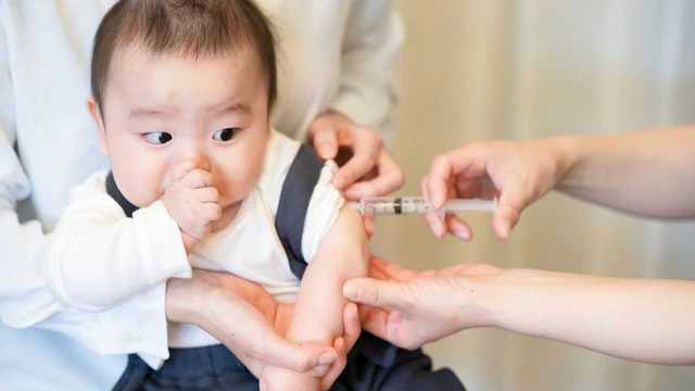 bai-viet/viem-nao-mo-cau-tiem-may-mui-huong-dan-lich-tiem-khong-nen-bo-qua.html