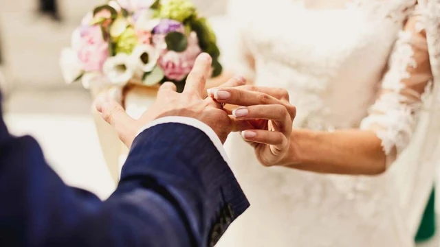 bai-viet/xet-nghiem-gen-tien-hon-nhan-la-gi-co-the-phat-hien-nhung-benh-ly-nao-qua-xet-nghiem-nay.html