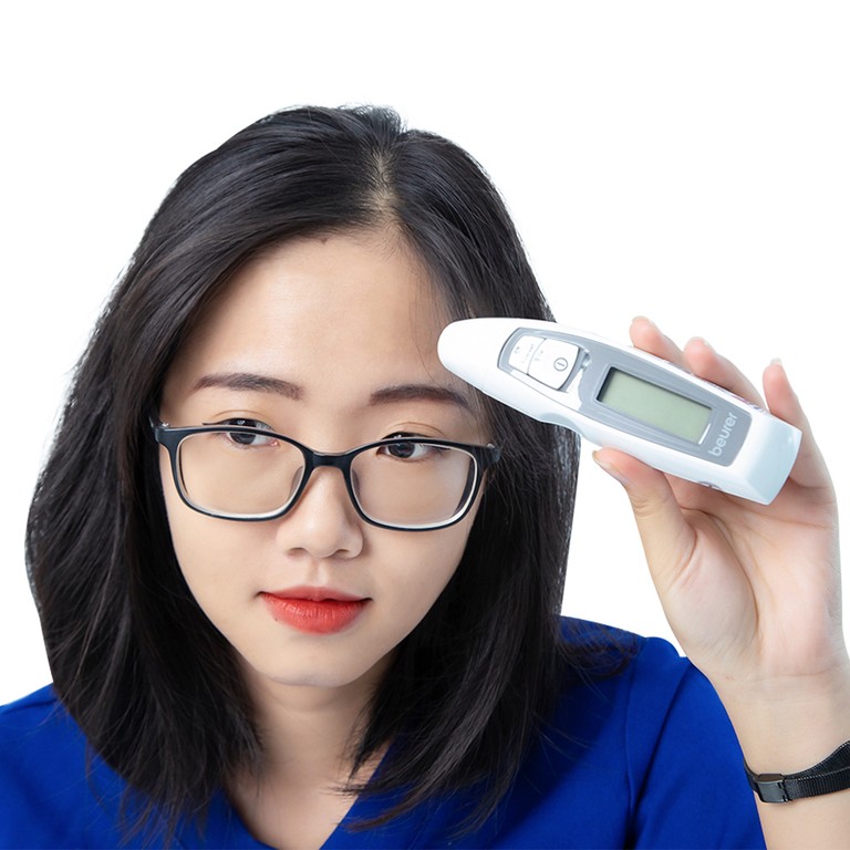 Nhiệt kế điện tử Beurer Medical FT65 hỗ trợ đo ở các vị trí tai, trán, cơ thể (1 chiếc)