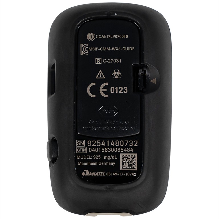 Máy đo đường huyết Accu-Chek Guide đo nhanh chóng chỉ với một nút bấm và an toàn