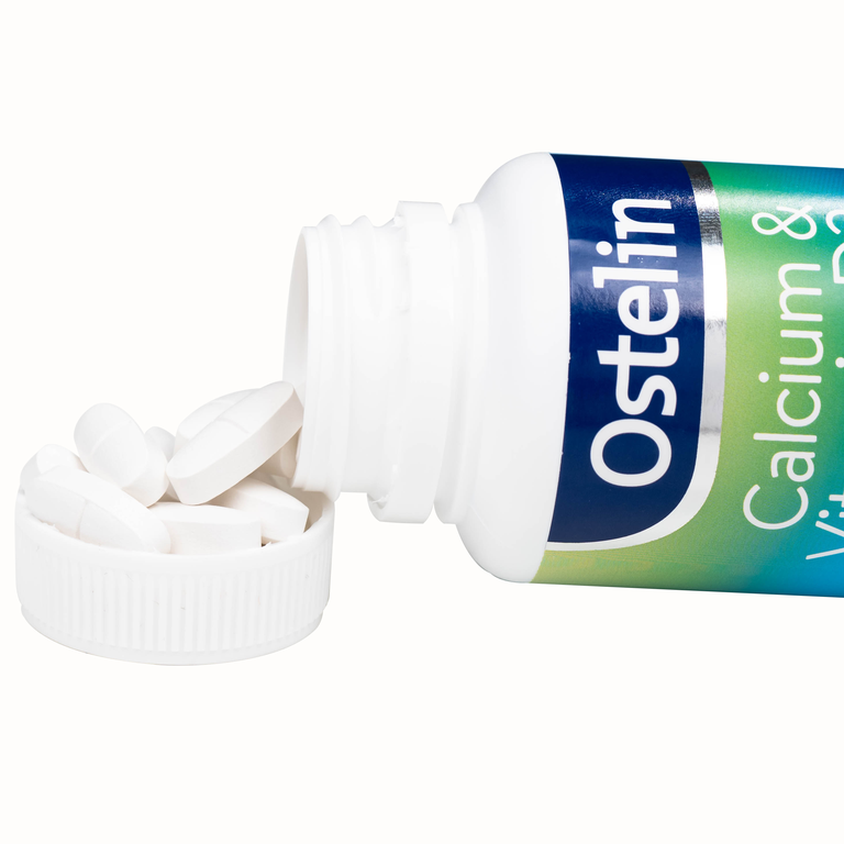 Viên uống Ostelin Calcium & Vitamin D3 Sanofi giúp tăng hấp thụ canxi, duy trì xương và răng chắc khỏe (130 viên)